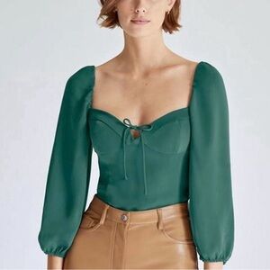 Like new Aritzia Wilfred Novella Blouse